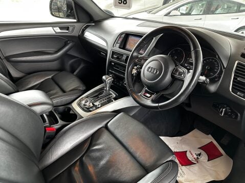 Audi Q5 2.0 TDI S line Plus S Tronic quattro Euro 5 (s/s) 5dr 19