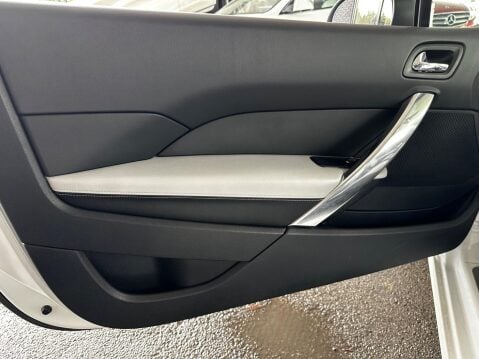Peugeot 308 2.0 HDi Roland Garros Euro 5 2dr 28