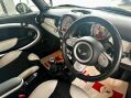 Mini Hatch 1.6 Cooper D Camden Euro 4 3dr 22