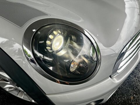 Mini Hatch 1.6 Cooper D Camden Euro 4 3dr 33