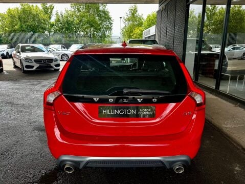 Volvo V60 2.0 D3 R-Design Euro 5 (s/s) 5dr 10