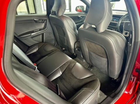 Volvo V60 2.0 D3 R-Design Euro 5 (s/s) 5dr 17