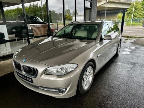 BMW 5 Series 2.0 520d SE Touring Steptronic Euro 5 5dr 9