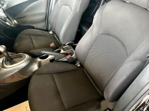 Nissan Juke 1.6 Acenta CVT Euro 5 5dr 27