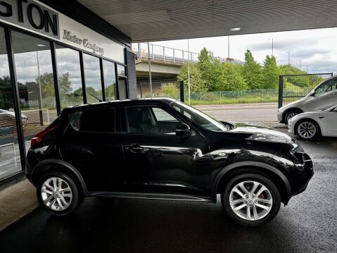 Nissan Juke 1.6 Acenta CVT Euro 5 5dr 14