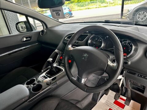 Peugeot 3008 1.6 HDi Allure Euro 5 5dr 24