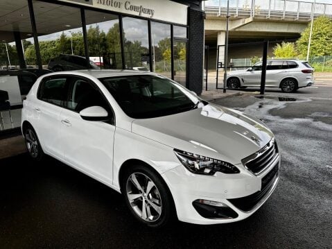 Peugeot 308 1.2 PureTech Allure Euro 6 (s/s) 5dr 19