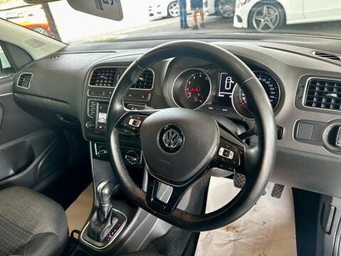 Volkswagen Polo 1.2 TSI BlueMotion Tech SEL DSG Euro 6 (s/s) 5dr 15