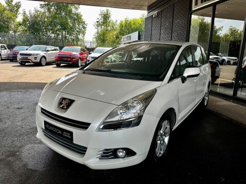 Peugeot 5008 1.6 HDi Active Euro 5 5dr 4