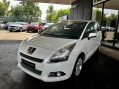Peugeot 5008 1.6 HDi Active Euro 5 5dr 4