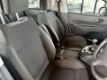 Peugeot 5008 1.6 HDi Active Euro 5 5dr 17