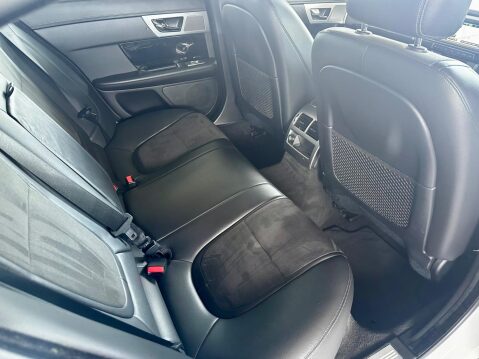 Jaguar XF 2.2d R-Sport Auto Euro 5 (s/s) 4dr 26