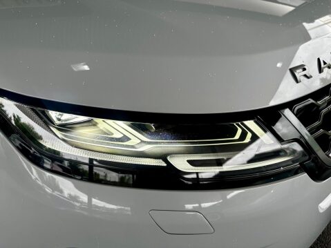 Land Rover Range Rover Evoque 2.0 D180 First Edition Auto 4WD Euro 6 (s/s) 5dr 31