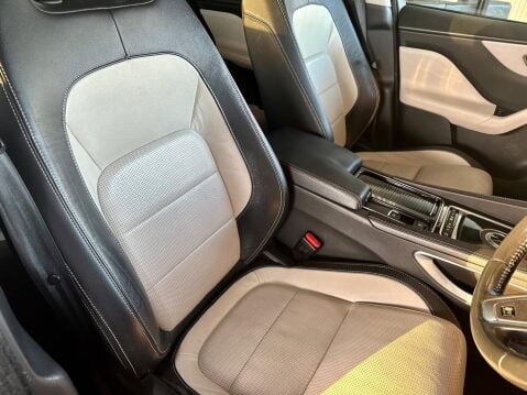Jaguar F-Pace 2.0 D180 R-Sport Auto AWD Euro 6 (s/s) 5dr 13
