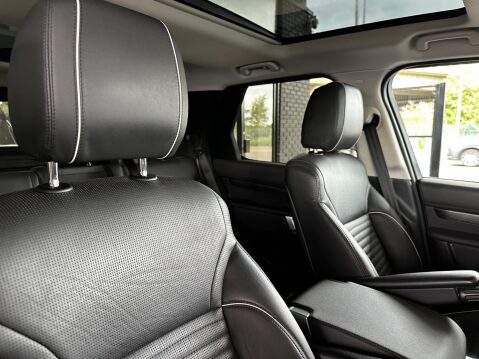 Land Rover Discovery 3.0 TD V6 HSE Auto 4WD Euro 6 (s/s) 5dr 72