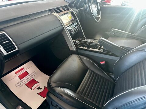 Land Rover Discovery 3.0 TD V6 HSE Auto 4WD Euro 6 (s/s) 5dr 69