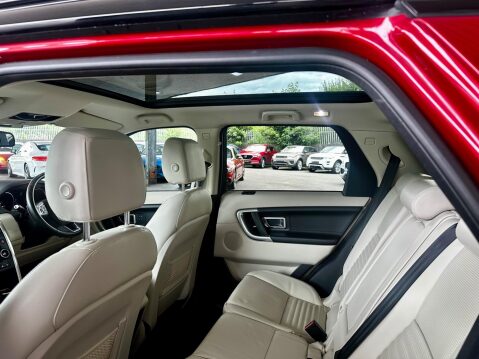 Land Rover Discovery Sport 2.0 TD4 HSE Luxury Auto 4WD Euro 6 (s/s) 5dr 33