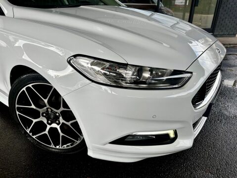 Ford Mondeo 2.0 TDCi ST-Line Euro 6 (s/s) 5dr 35