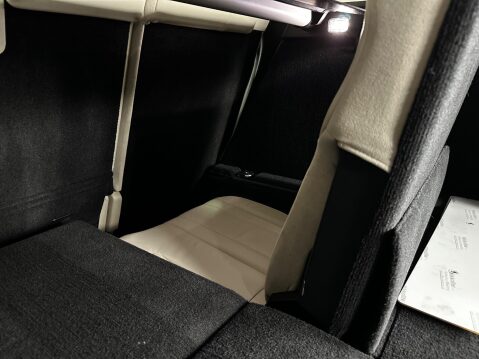 Land Rover Range Rover Sport 3.0 SD V6 HSE Auto 4WD Euro 5 (s/s) 5dr 66