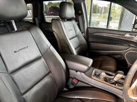 Jeep Grand Cherokee 3.0 V6 CRD Summit Auto 4WD Euro 6 5dr 33