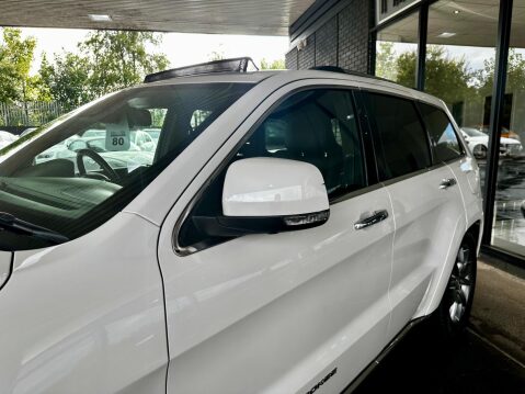 Jeep Grand Cherokee 3.0 V6 CRD Summit Auto 4WD Euro 6 5dr 43
