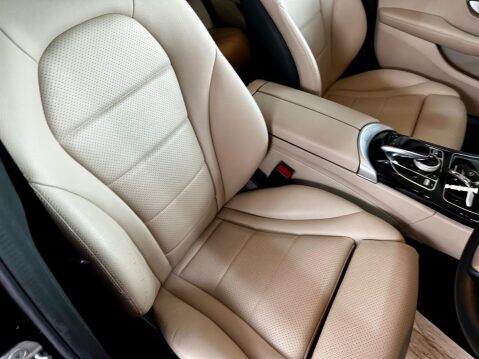 Mercedes-Benz C Class 2.1 C250d Sport (Premium Plus) 7G-Tronic+ Euro 6 (s/s) 4dr 27