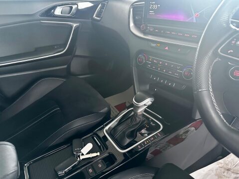 Kia Ceed 1.5 T-GDi GT-Line S DCT Euro 6 (s/s) 5dr 36