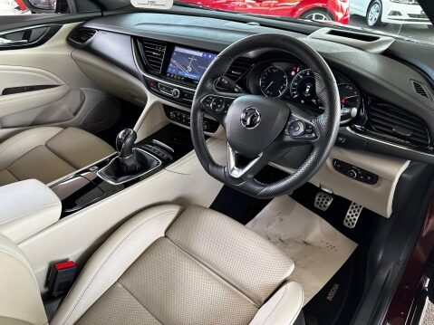 Vauxhall Insignia 1.6i Turbo Elite Nav Sports Tourer Euro 6 (s/s) 5dr 32