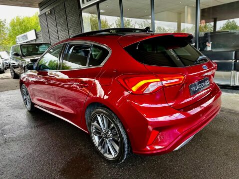 Ford Focus 1.5T EcoBoost Vignale Auto Euro 6 (s/s) 5dr 10