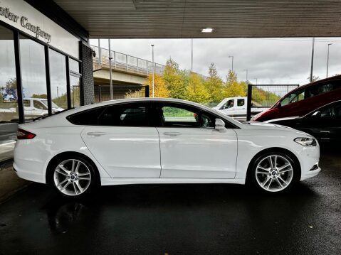 Ford Mondeo 2.0 TDCi Titanium Euro 6 (s/s) 5dr 11