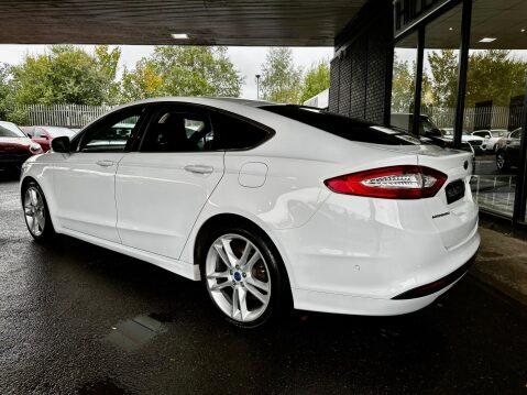 Ford Mondeo 2.0 TDCi Titanium Euro 6 (s/s) 5dr 10