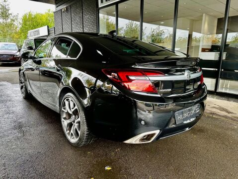 Vauxhall Insignia 2.8T V6 VXR SuperSport Auto 4WD Euro 6 5dr 16