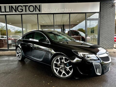 Vauxhall Insignia 2.8T V6 VXR SuperSport Auto 4WD Euro 6 5dr 1
