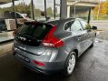 Volvo V40 1.6 D2 SE Euro 5 (s/s) 5dr 23