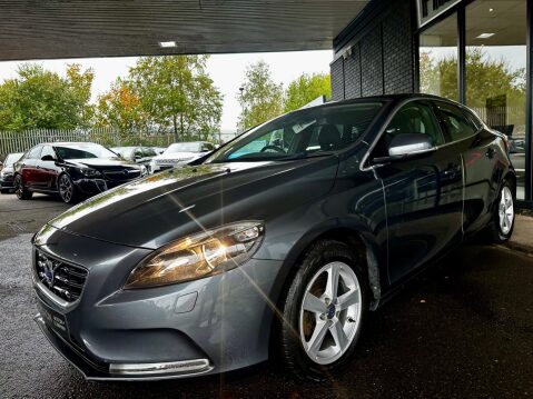 Volvo V40 1.6 D2 SE Euro 5 (s/s) 5dr 7