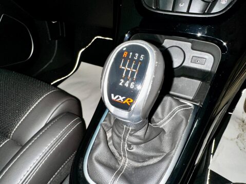 Vauxhall Astra GTC 2.0T VXR Euro 6 (s/s) 3dr 23