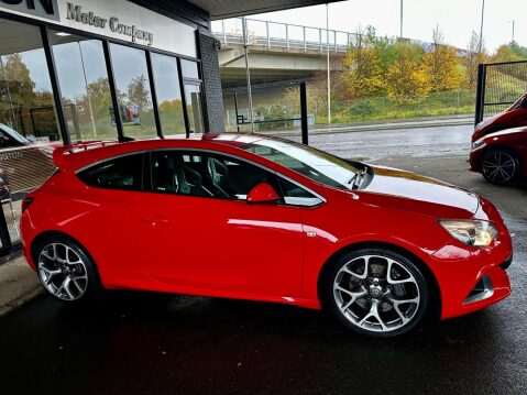 Vauxhall Astra GTC 2.0T VXR Euro 6 (s/s) 3dr 21