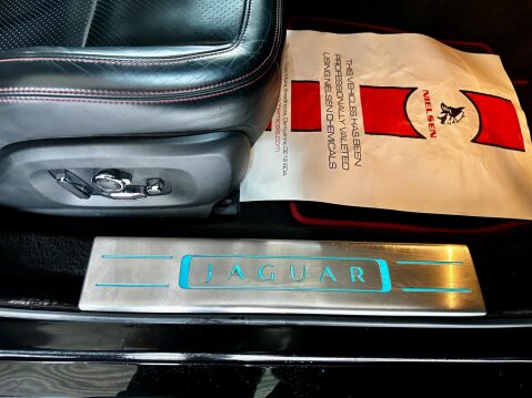 Jaguar XJ 3.0 V6 R-Sport Auto Euro 6 (s/s) 4dr 42