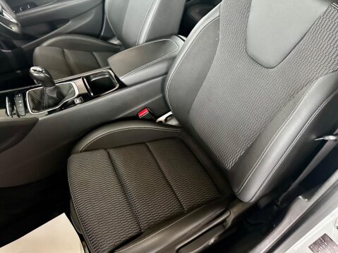 Vauxhall Insignia 2.0 Turbo D BlueInjection SRi VX Line Nav Grand Sport Euro 6 (s/s) 5dr 37