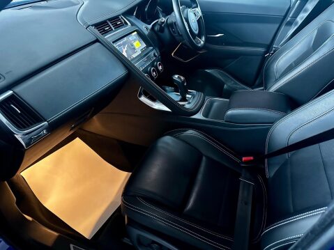 Jaguar E-Pace 2.0 D180 R-Dynamic SE Auto AWD Euro 6 (s/s) 5dr 25