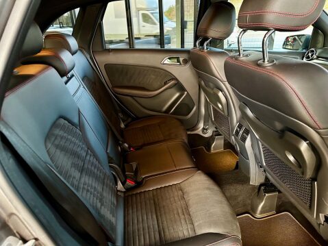 Mercedes-Benz B Class 2.1 B200d AMG Line (Premium) 7G-DCT Euro 6 (s/s) 5dr 31