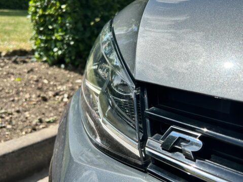 Volkswagen Golf 2.0 TSI R DSG 4Motion Euro 6 (s/s) 5dr 31
