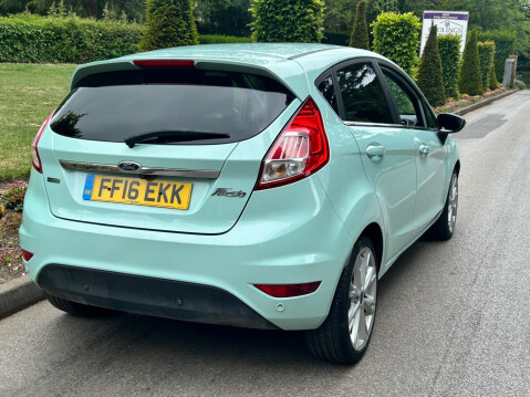Ford Fiesta 1.0T EcoBoost Titanium Euro 6 (s/s) 5dr 5