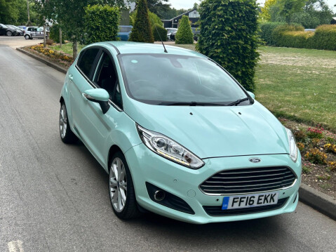 Ford Fiesta 1.0T EcoBoost Titanium Euro 6 (s/s) 5dr 6
