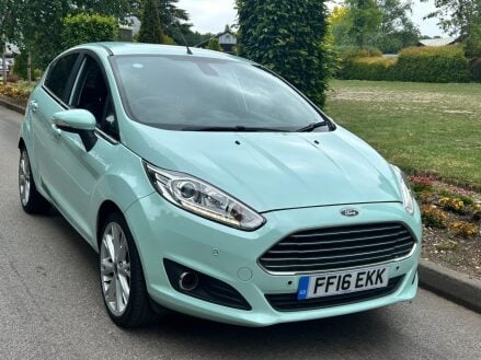 Ford Fiesta 1.0T EcoBoost Titanium Euro 6 (s/s) 5dr