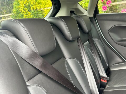 Ford Fiesta 1.0T EcoBoost Titanium Euro 6 (s/s) 5dr 26