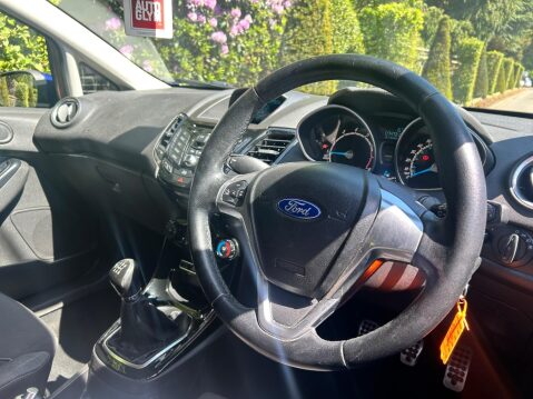 Ford Fiesta 1.0T EcoBoost Zetec S Euro 5 (s/s) 3dr 14