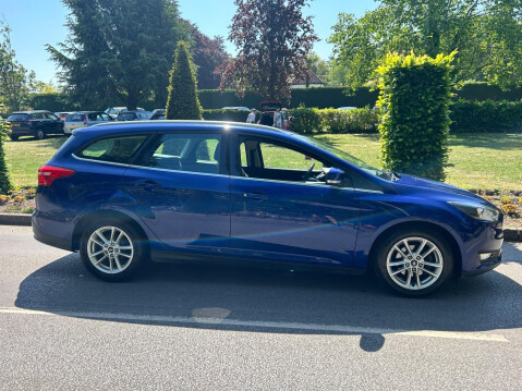 Ford Focus 1.0T EcoBoost Zetec Euro 6 (s/s) 5dr 4