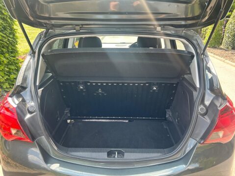 Vauxhall Corsa 1.4i ecoTEC SRi Euro 6 5dr 24