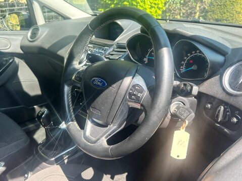 Ford Fiesta 1.0T EcoBoost Titanium Euro 6 (s/s) 5dr 12